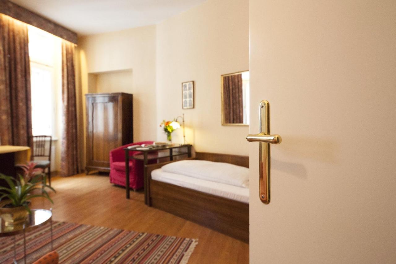 Mondial Appartement Hotel Відень Екстер'єр фото