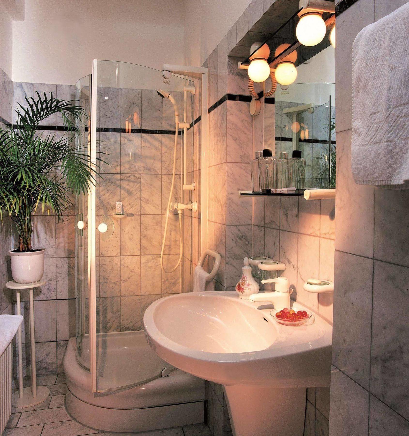 Mondial Appartement Hotel Відень Екстер'єр фото